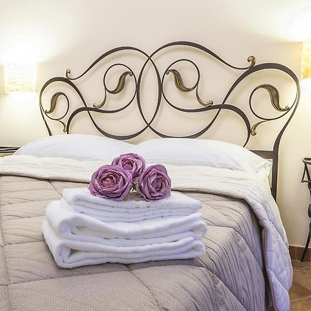 Costa Catterina B&B Castagnito Екстериор снимка