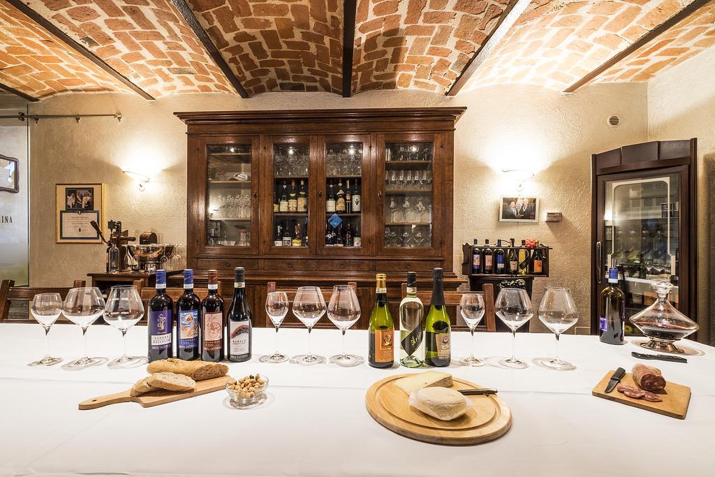 Costa Catterina B&B Castagnito Екстериор снимка