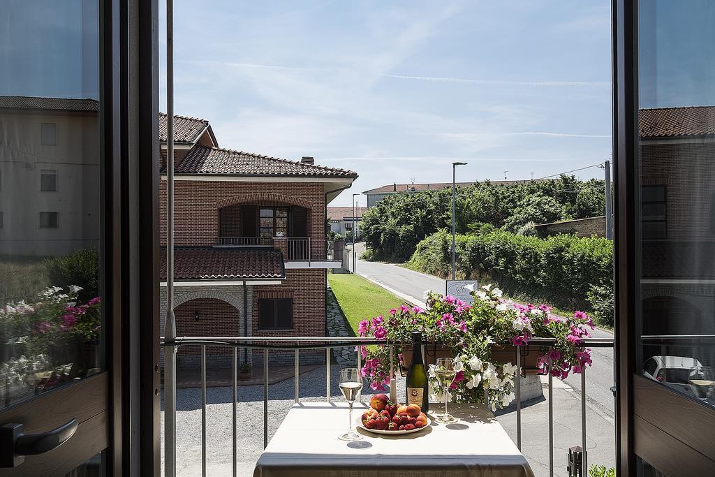 Costa Catterina B&B Castagnito Екстериор снимка