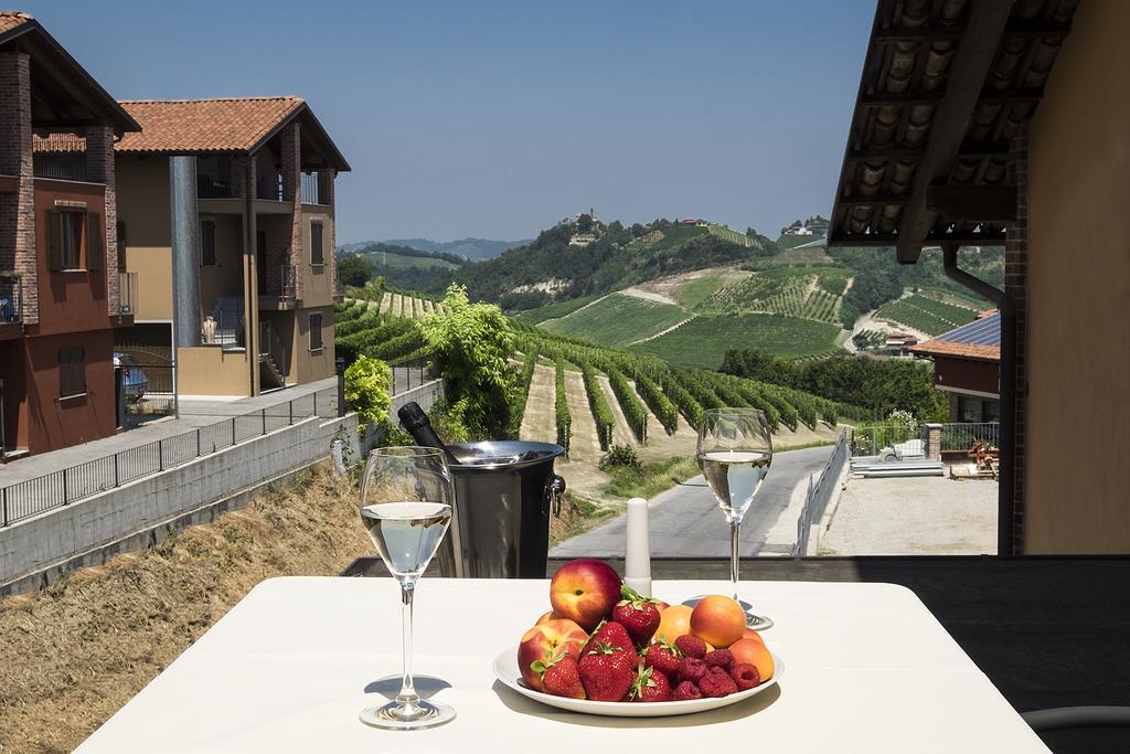 Costa Catterina B&B Castagnito Екстериор снимка